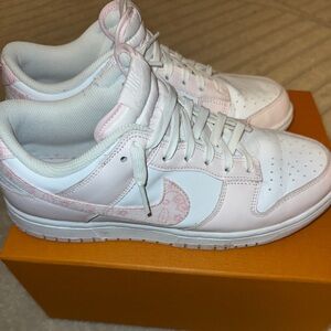 Nike Women’s Dunk Low